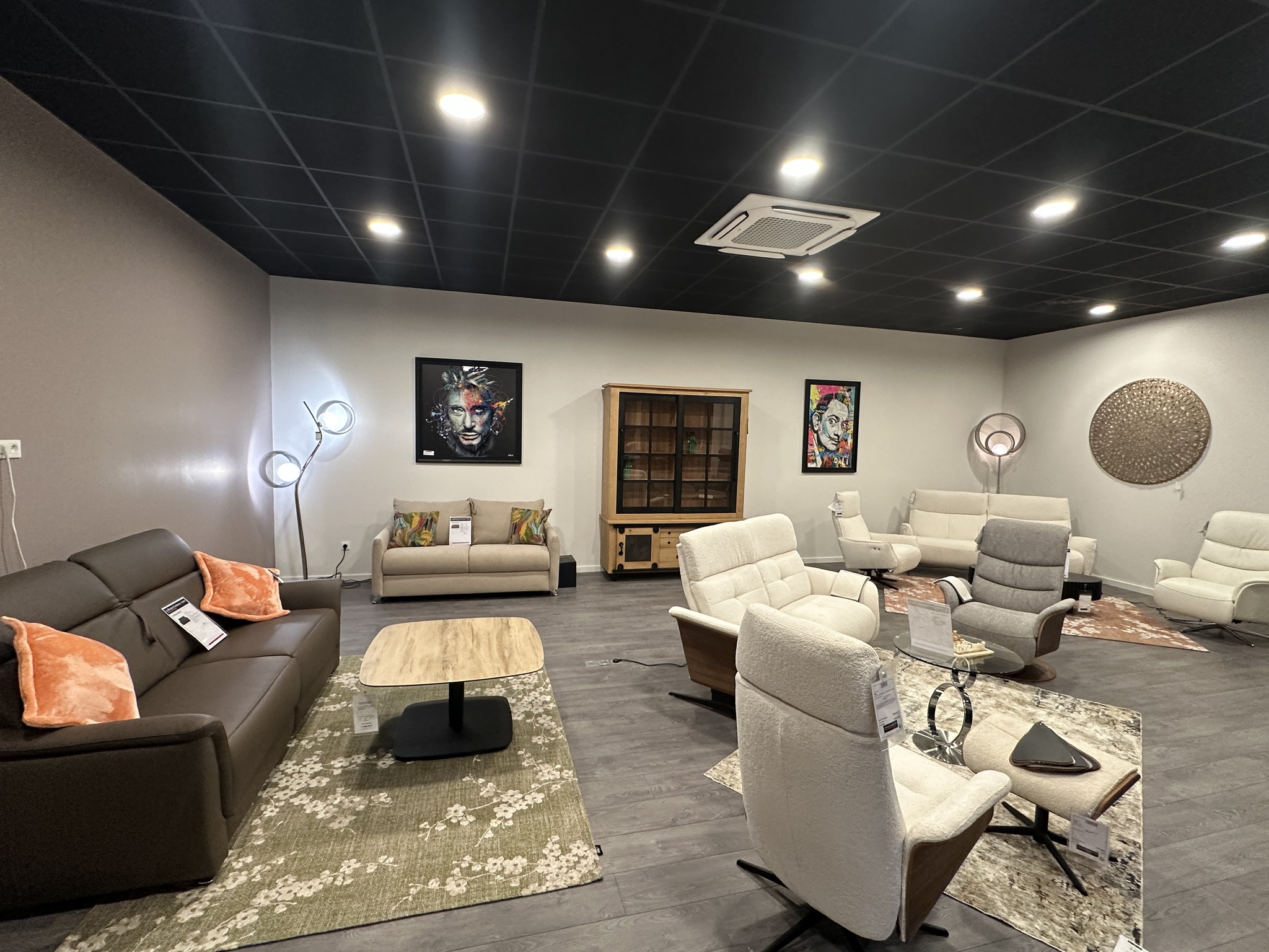 576876072_1345639970594075_2981156812099422111_n